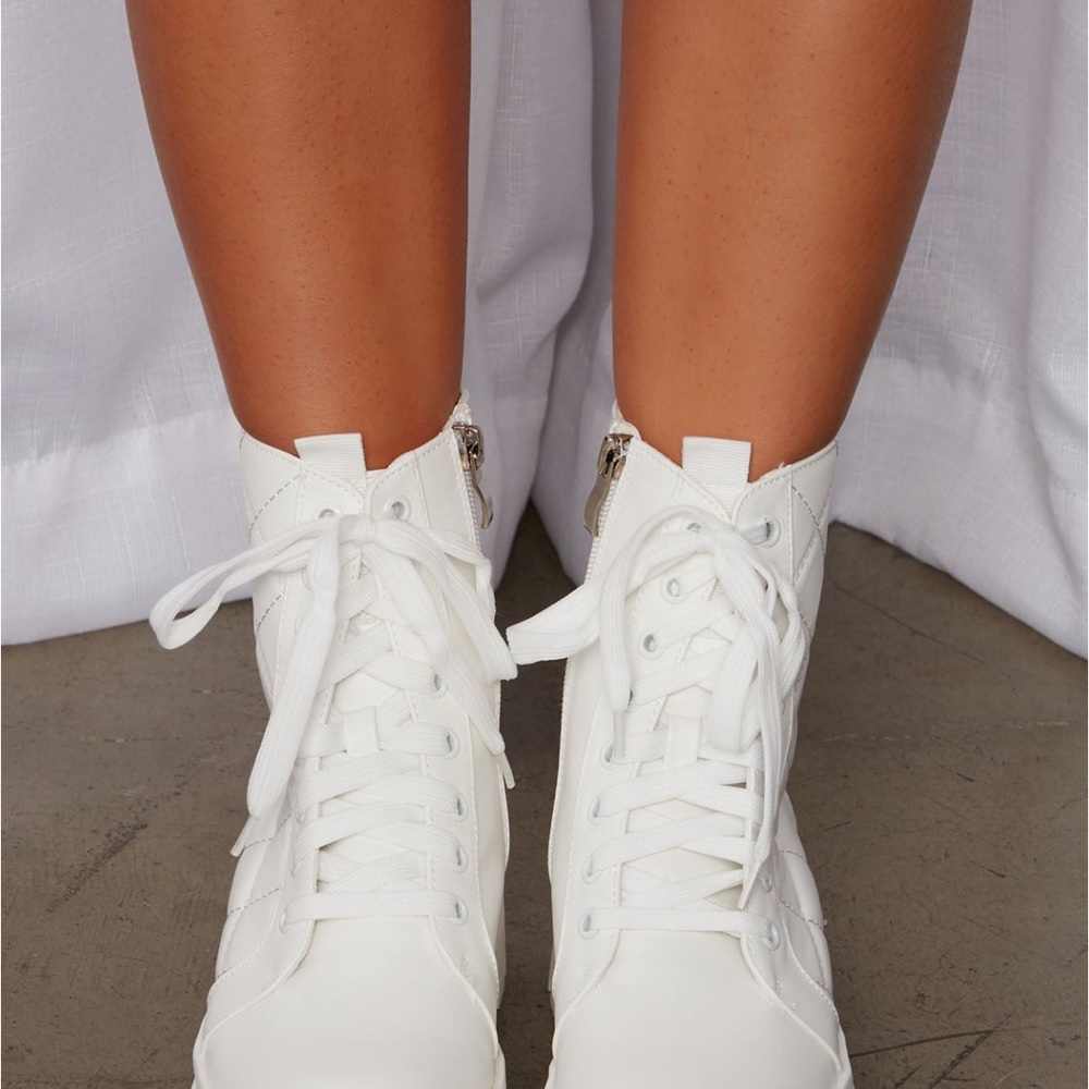Oh You Heart Quilted Combat Boots - White